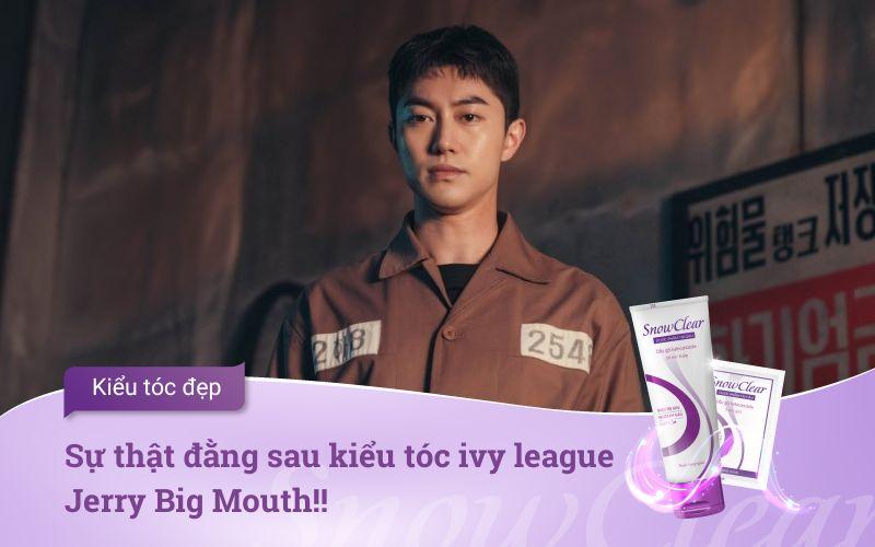 Chân dung một người đàn ông Việt Nam trong trang phục lịch sự, đang tự tin với kiểu tóc Ivy League được cắt tỉa gọn gàng và vuốt nếp hoàn hảo